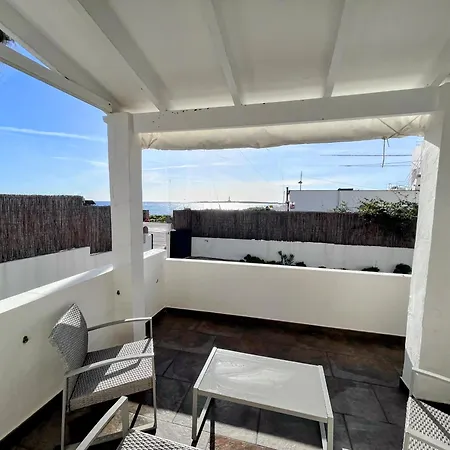 * Ideale Famille-plage, Activites, Commerces * Punta Prima (Menorca)